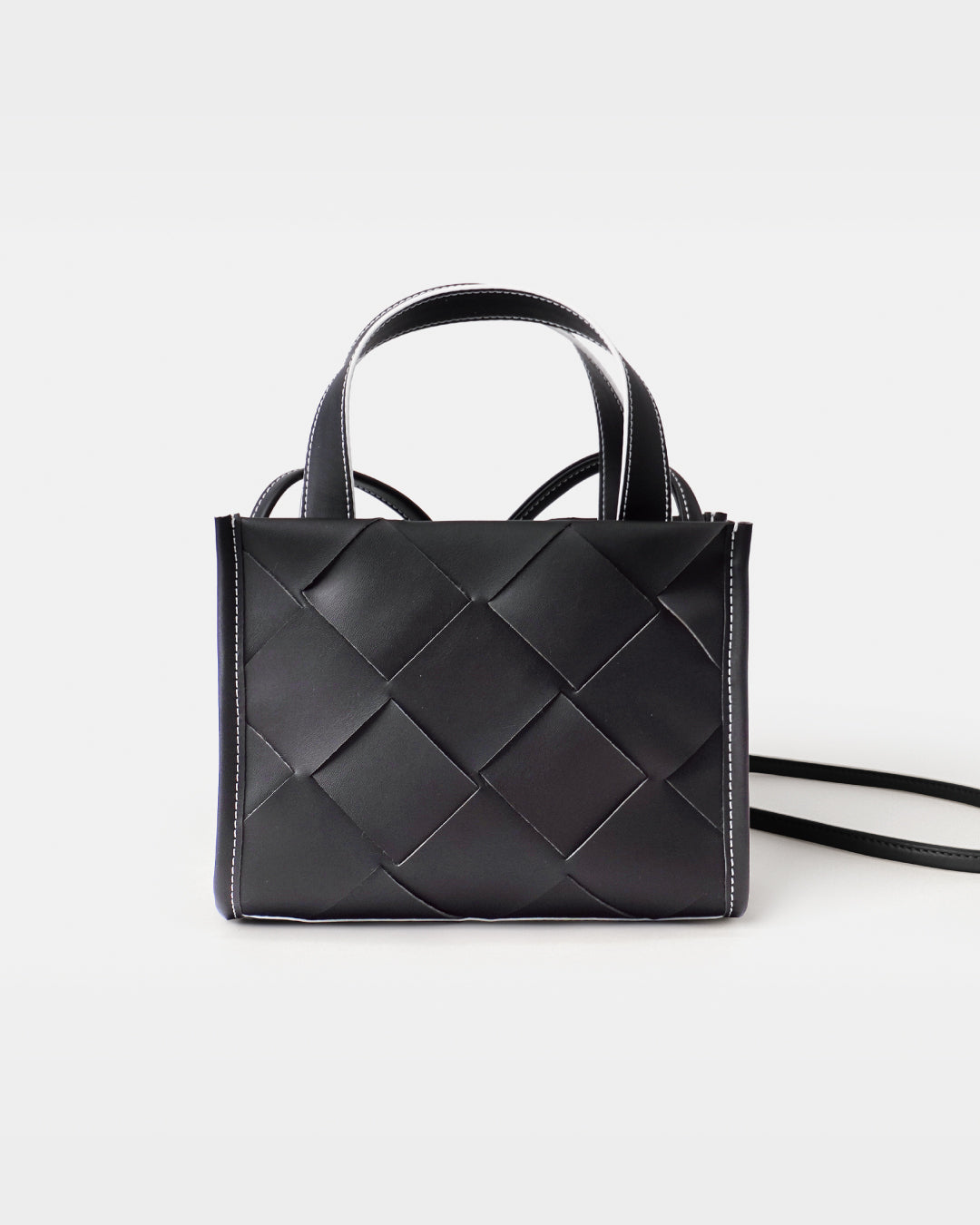 Cross hand apple bag 2way  編み込みバッグ