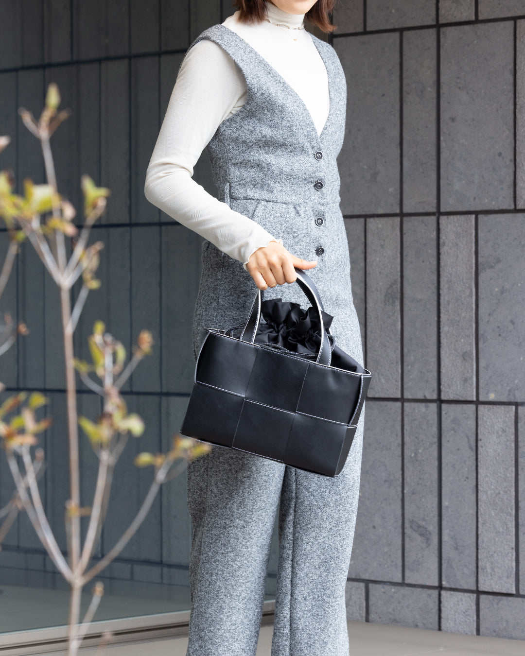 Square apple bag  編み込みバッグ ブラック