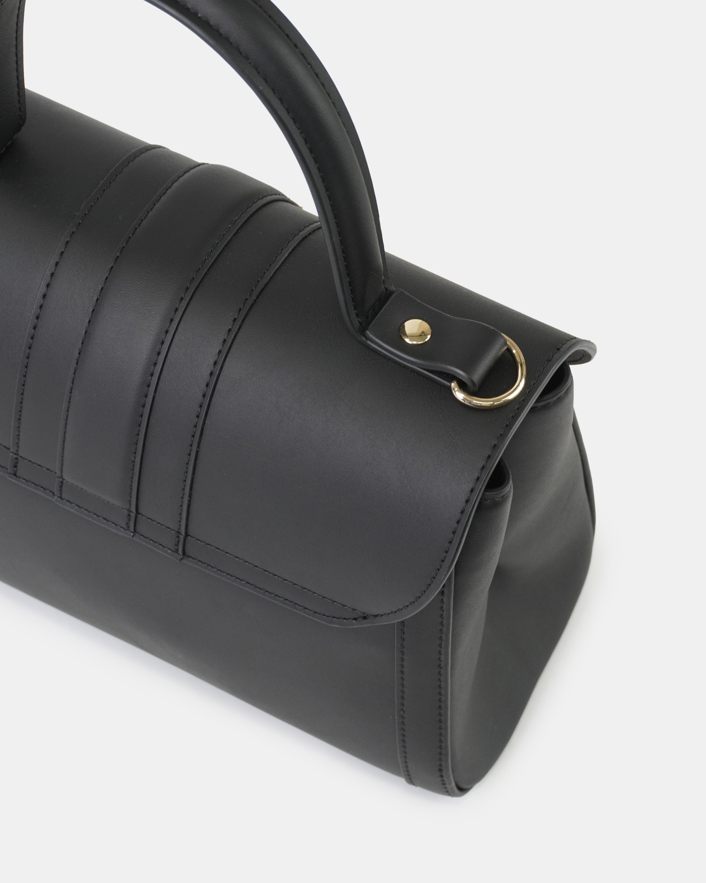 Front belt design apple bag フロントベルト デザインバッグ 可愛い